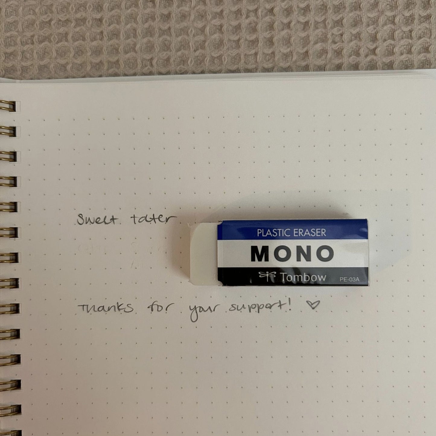 TOWBOW Mono Eraser